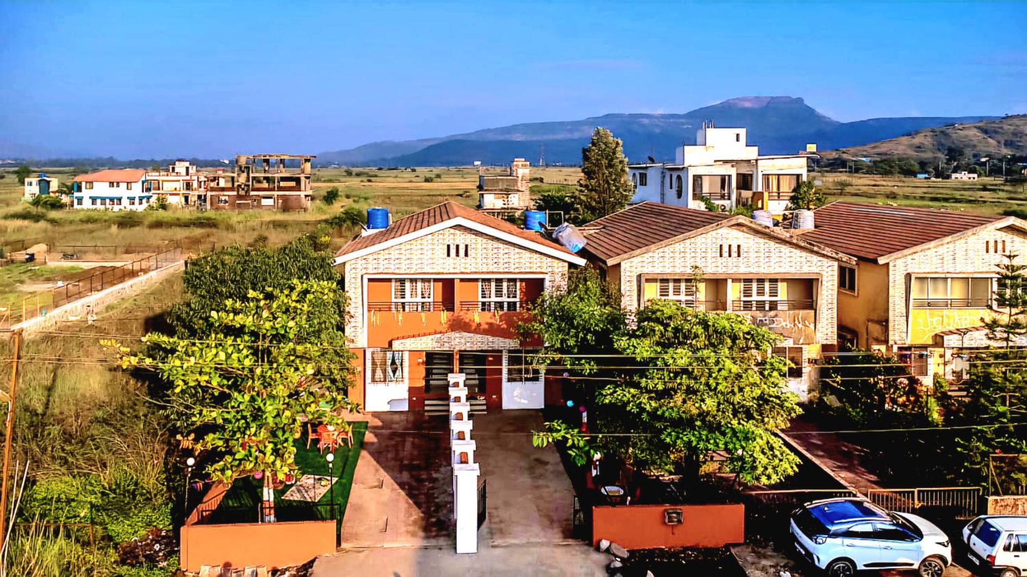 Ll Empyrean Stay Ll Airawat Villa Ll 2Bhk Ll Ac Ll Private Pool Ll Wifi Ll Lonavala Bagian luar foto