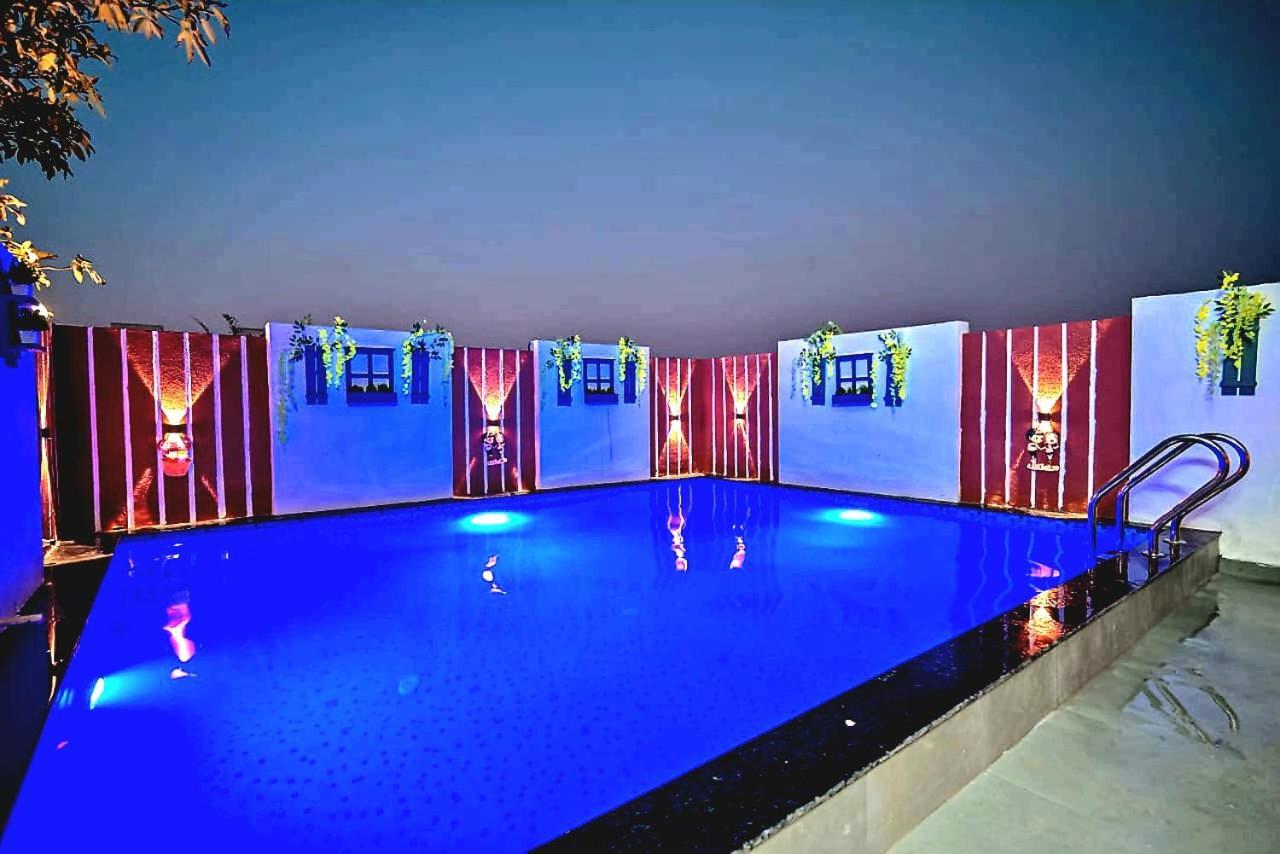Ll Empyrean Stay Ll Airawat Villa Ll 2Bhk Ll Ac Ll Private Pool Ll Wifi Ll Lonavala Bagian luar foto