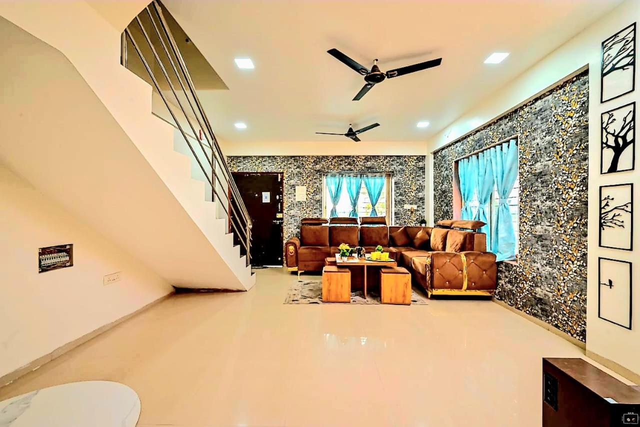 Ll Empyrean Stay Ll Airawat Villa Ll 2Bhk Ll Ac Ll Private Pool Ll Wifi Ll Lonavala Bagian luar foto